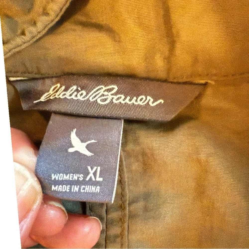 Eddie Bauer women’s Olive Green Windbreaker Jacket sz XL crop high neck full zip - Picture 8 of 10
